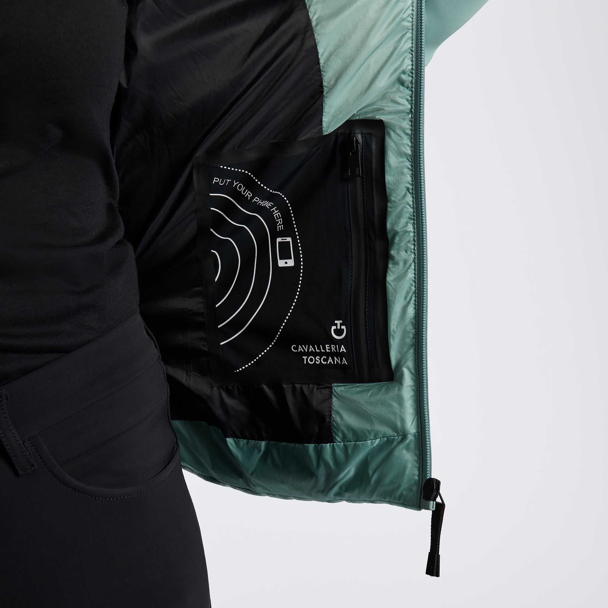 Veste matelassée à capuche femme CAVALLERIA TOSCANA