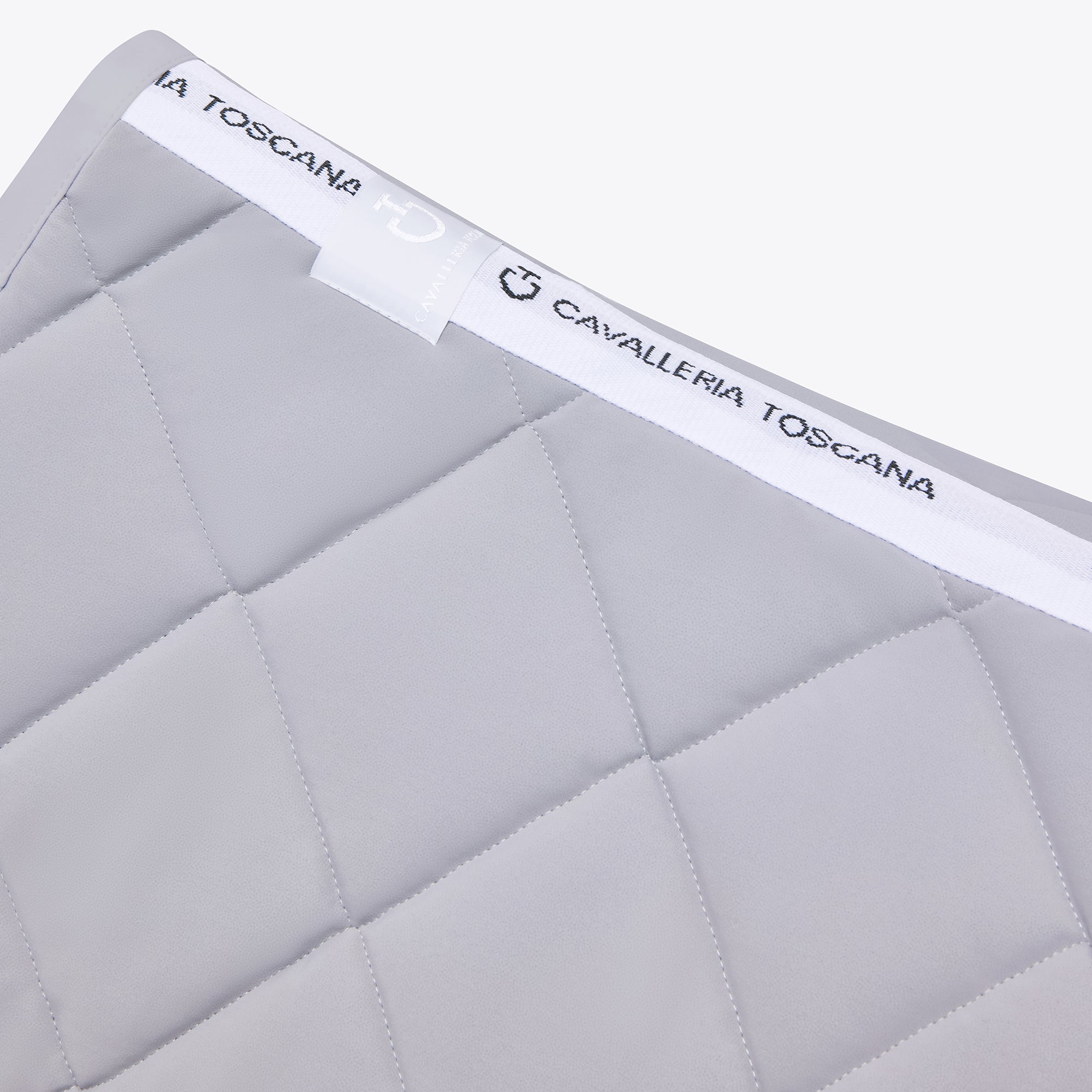 Tapis de selle Diamond Quilted Cavalleria Toscana –  Gris Clair